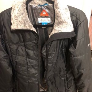Columbia women’s medium size jacket black